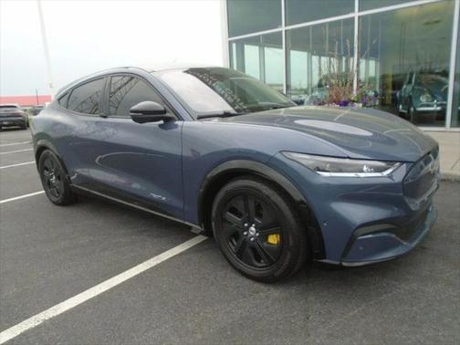 2021 Ford Mustang Mach-E California Route 1