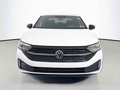 Pure White 2024 Volkswagen Jetta 1.5T Sport