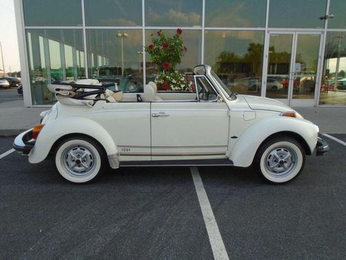 1977 Volkswagen Beetle (Pre-1980) Base