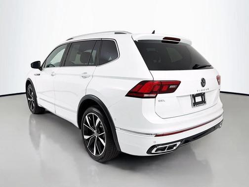 Opal White Pearl 2024 Volkswagen Tiguan 2.0T SEL R-Line 4MOTION