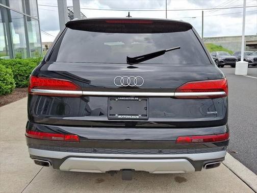 2025 Audi Q7 55 Premium Plus