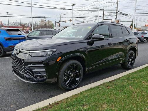 2026 Volkswagen Tiguan 2.0T SE R-Line Black 4MOTION