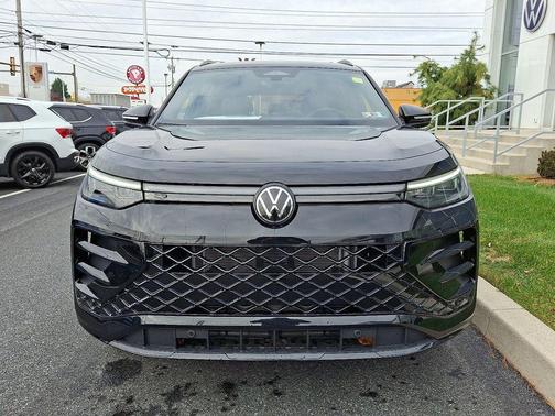 2026 Volkswagen Tiguan 2.0T SE R-Line Black 4MOTION