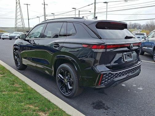 2026 Volkswagen Tiguan 2.0T SE R-Line Black 4MOTION