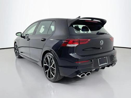 Deep Black Pearl 2024 Volkswagen Golf R 2.0T Manual