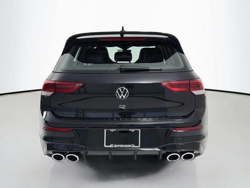 Deep Black Pearl 2024 Volkswagen Golf R 2.0T Manual