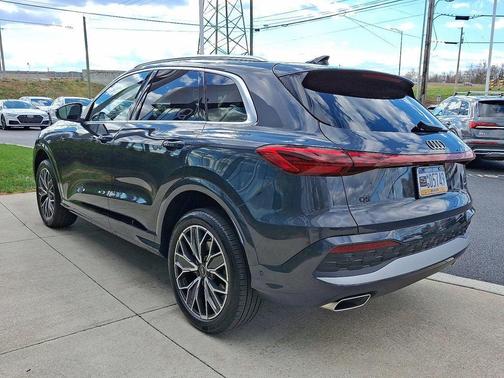 2025 Audi Q5 Premium Plus TFSI quattro S tronic