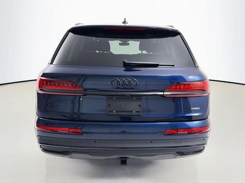 2024 Audi Q7 55 Prestige
