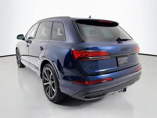 2024 Audi Q7 55 Prestige