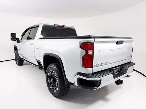 Silver Ice Metallic 2022 Chevrolet Silverado 3500 High Country
