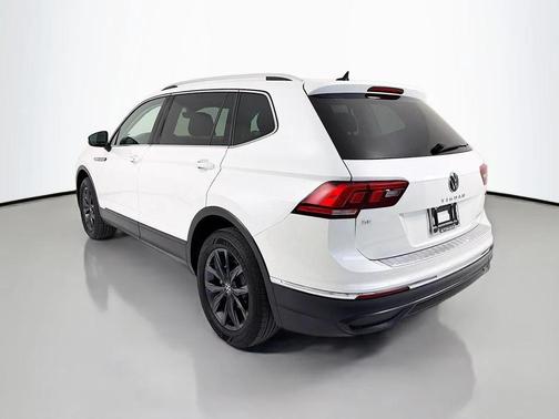 2023 Volkswagen Tiguan 2.0T SE 4MOTION