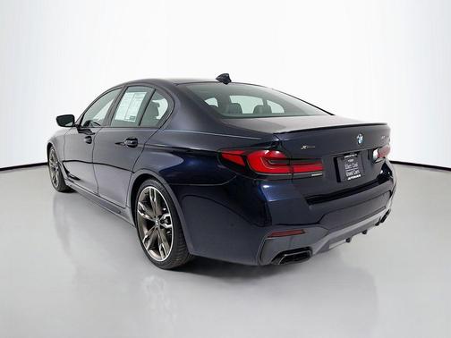 Carbon Black Metallic 2021 BMW M550 i Xdrive