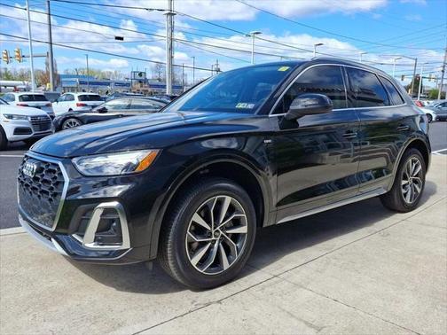 2022 Audi Q5 45 S line Premium Plus