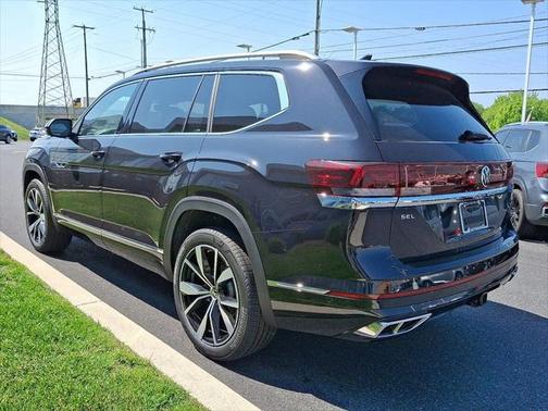 2025 Volkswagen Atlas 2.0T SEL Premium R-Line 4MOTION