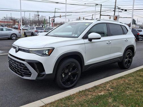 2026 Volkswagen Taos SEL