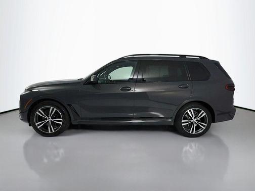 Dravit Grey Metallic 2023 BMW X7 xDrive40i