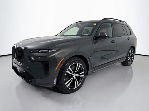 Dravit Grey Metallic 2023 BMW X7 xDrive40i