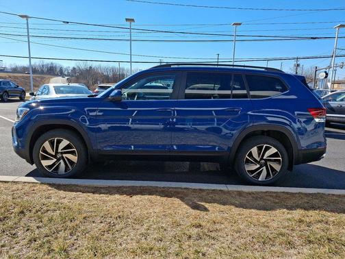 2025 Volkswagen Atlas 2.0T SE w/Technology 4MOTION