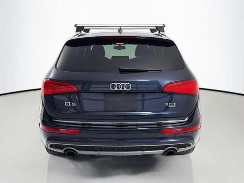 Moonlight Blue Metallic 2015 Audi Q5 3.0T Premium Plus