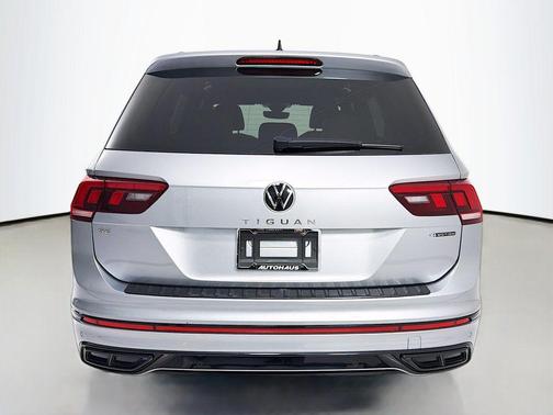 2022 Volkswagen Tiguan 2.0T SE R-Line Black 4MOTION