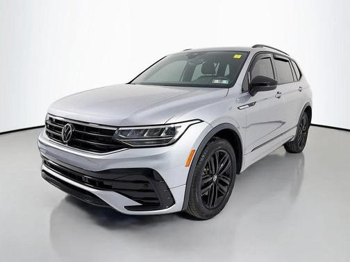 2022 Volkswagen Tiguan 2.0T SE R-Line Black 4MOTION