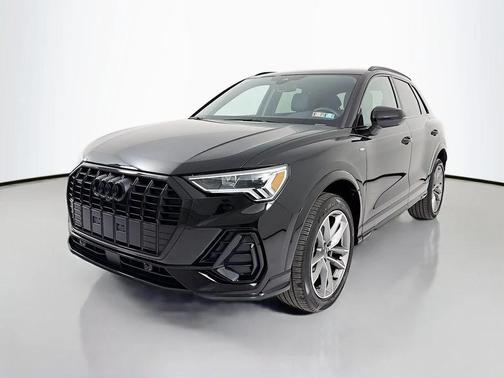 2023 Audi Q3 45 S line Premium Plus
