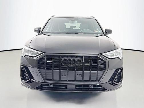 2023 Audi Q3 45 S line Premium Plus