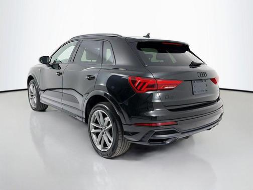 2023 Audi Q3 45 S line Premium Plus