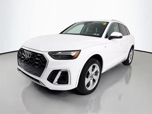 2023 Audi Q5 45 S line Premium Plus