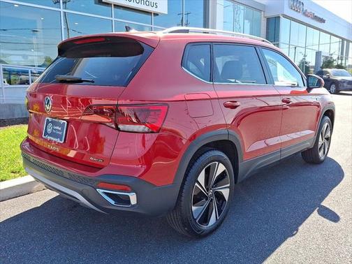2024 Volkswagen Taos 1.5T SE