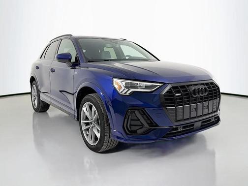 2025 Audi Q3 Premium 45 TFSI S line quattro Tiptronic
