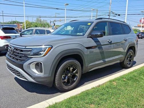 2025 Volkswagen Atlas 2.0T Peak Edition
