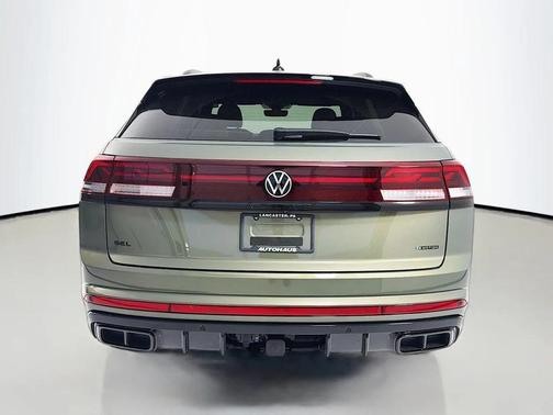 2025 Volkswagen Atlas Cross Sport 2.0T SEL