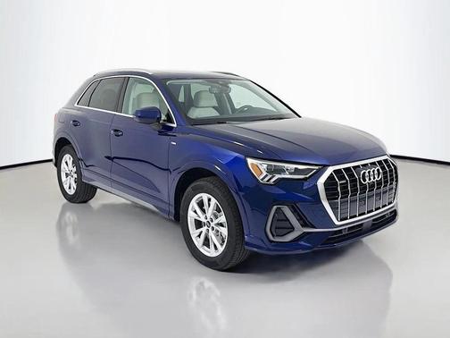 2025 Audi Q3 45 S line Premium Plus