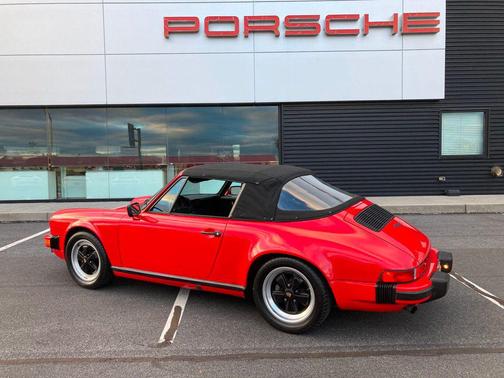 1983 Porsche 911 SC Cabriolet