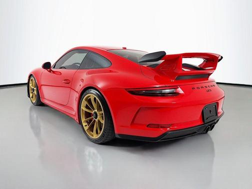 Guards Red 2019 Porsche 911 GT3
