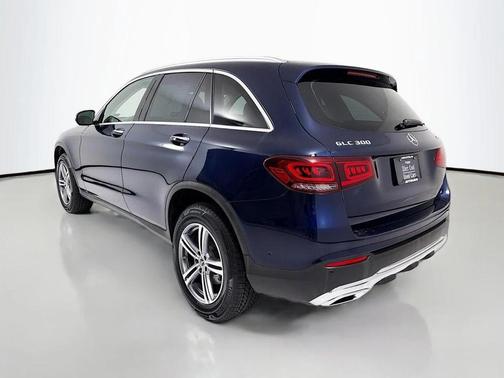 Lunar Blue Metallic 2022 Mercedes-Benz GLC 300 4MATIC