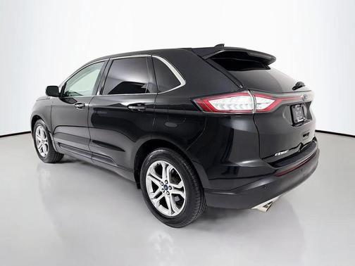 Tuxedo Black Metallic 2015 Ford Edge Titanium