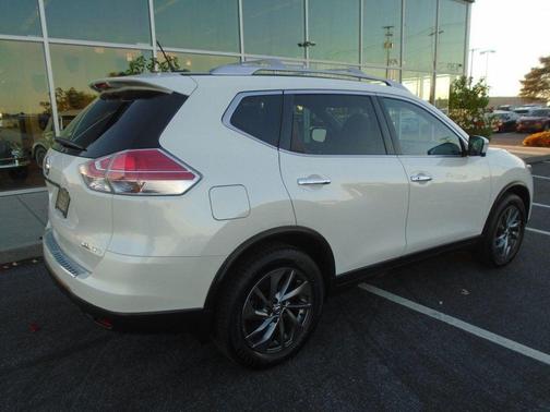2016 Nissan Rogue SL