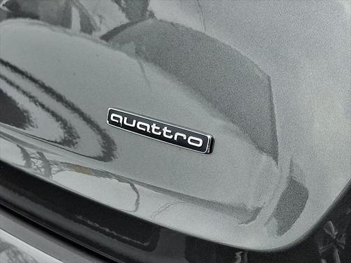 2021 Audi Q7 45 Premium
