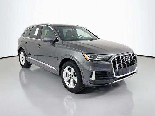 2021 Audi Q7 45 Premium