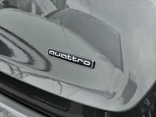 2021 Audi Q7 45 Premium