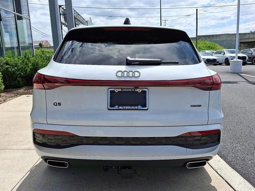 2025 Audi Q5 Premium Plus