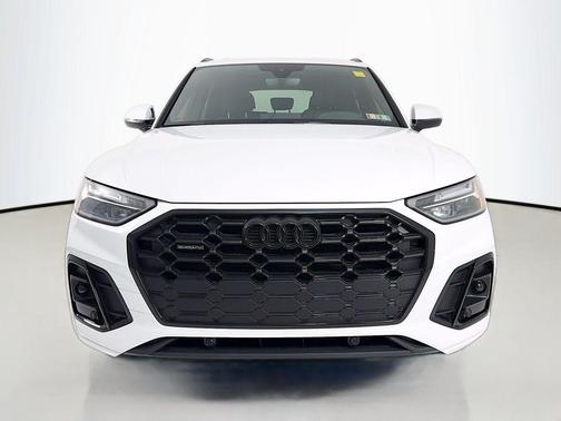 2025 Audi Q5 45 S line Premium