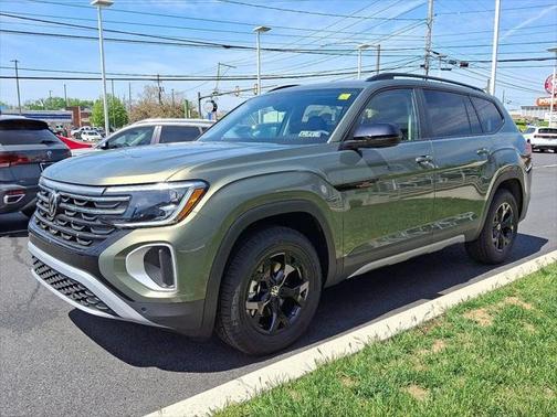 2025 Volkswagen Atlas 2.0T Peak Edition