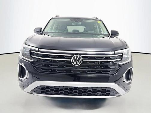 2026 Volkswagen Atlas Peak Edition