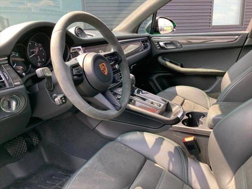 2022 Porsche Macan GTS