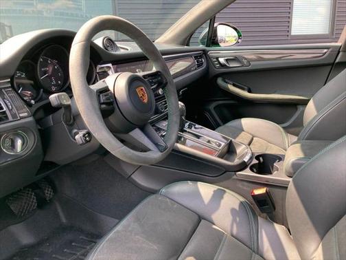 2022 Porsche Macan GTS