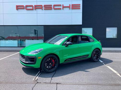 2022 Porsche Macan GTS