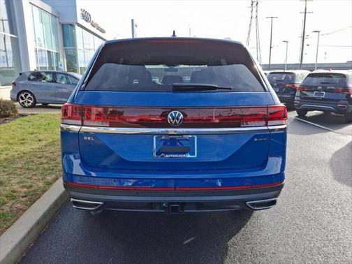2025 Volkswagen Atlas 2.0T SEL